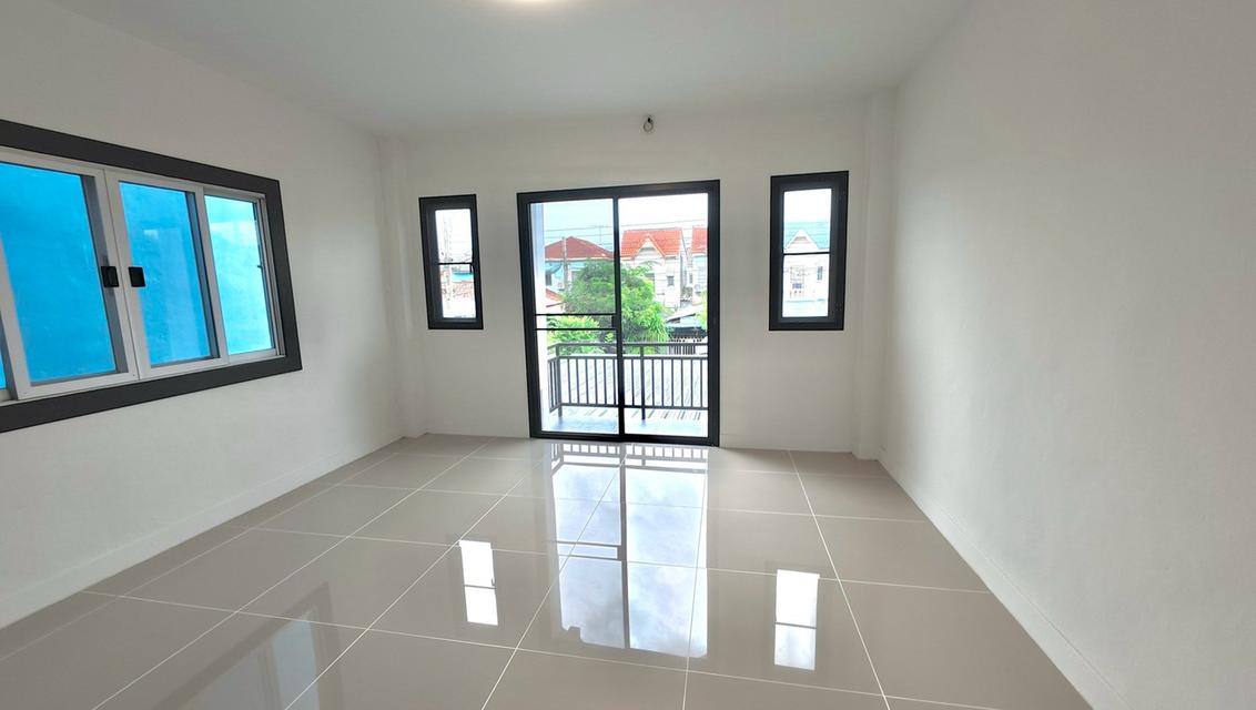 บ้านรีโนเวทโซนหนองจอก 13