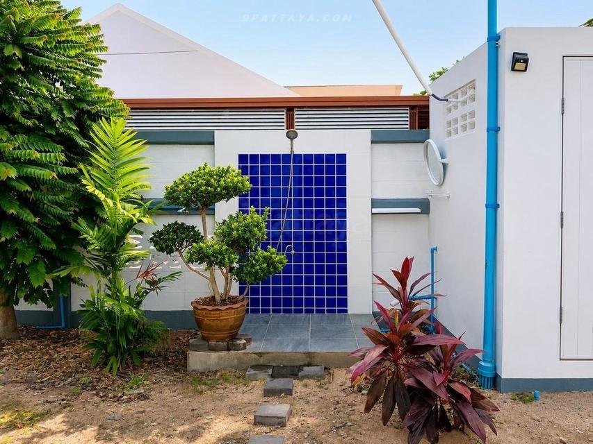 For Sale — Renovated Pool Villa near Sukhumvit-Naklua PattayaRenovated detached house with private swimming pool for rent or sale in North Pattaya 4