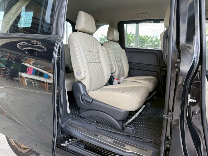 2013 HONDA FREED 1.4EL 8