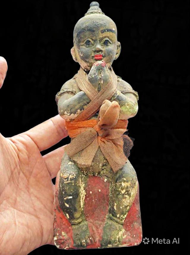 กุมารทอง ขนาด5นิ้ว เนื้อปูนเก่า