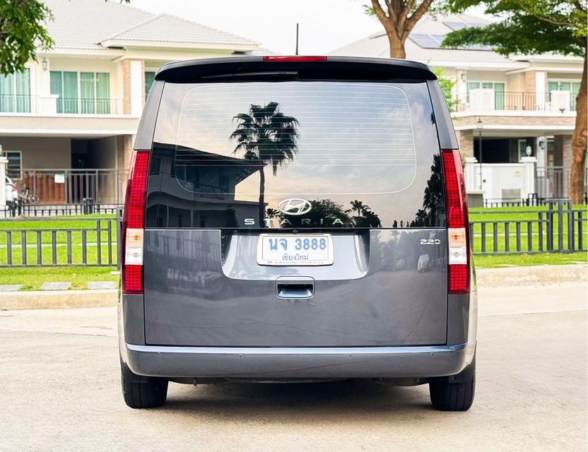 รหัสรถ AVA3888 ⭐️ Hyundai Staria 2.2 Diesel ปี 2022 เจ้าของเดียว