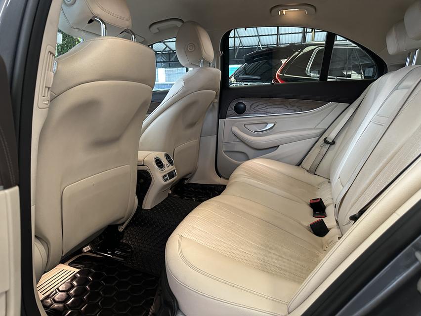 MERCEDES BENZ E350e 2.0 Exclusive ปี2018 รูปที่ 11