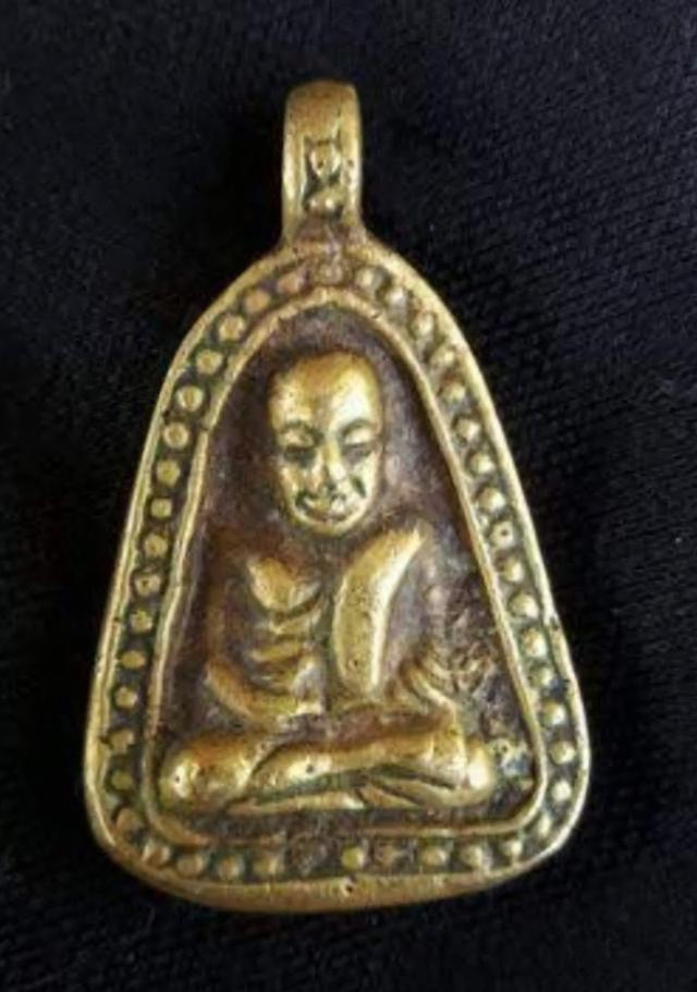 หลวงพ่อเงินวัดบางคลาน