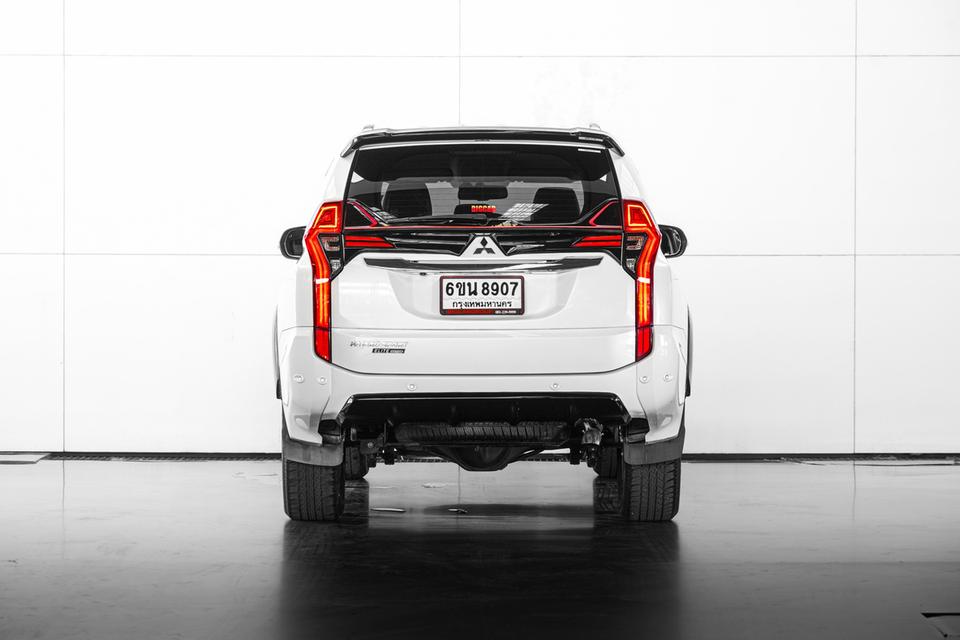 2019 Mitsubishi Pajero Sport 2.4 GT Premium Elite Edition 2WD SUV สีขาว เลขไมล์ 41570 กม. 6
