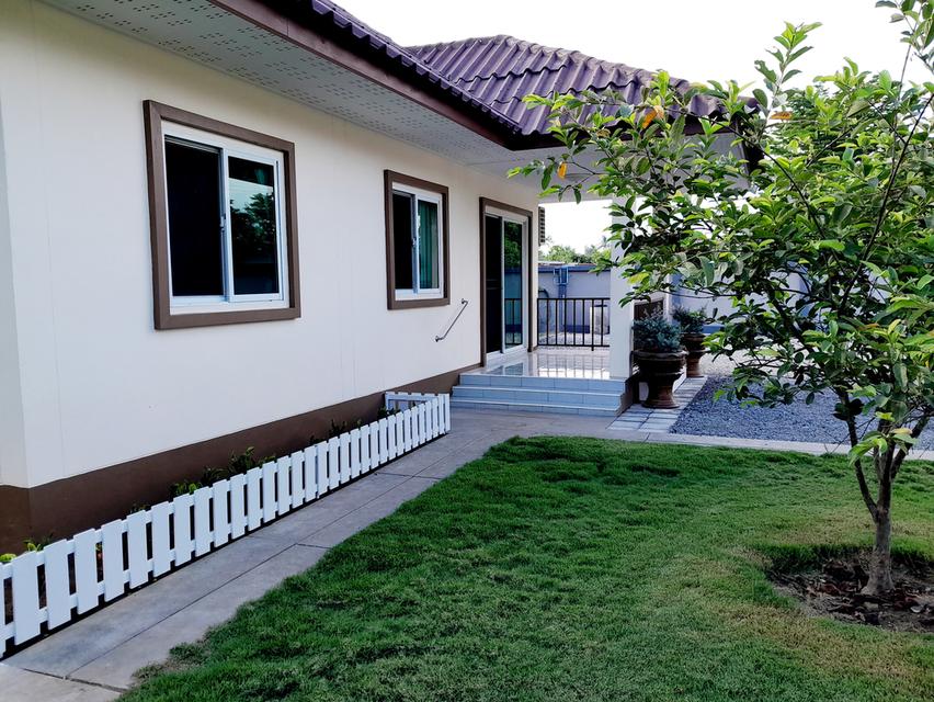 บ้านเดี่ยว 2 หลัง บนที่ดิน 1ไร่ 18