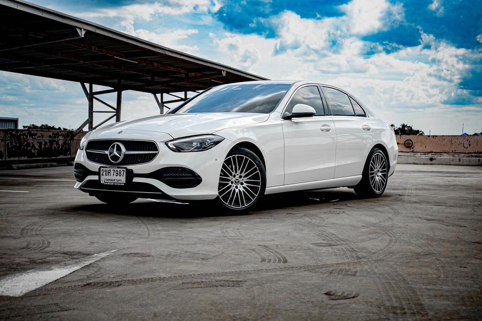 Mercedes-Benz C220d Avantgarde ปี 2022