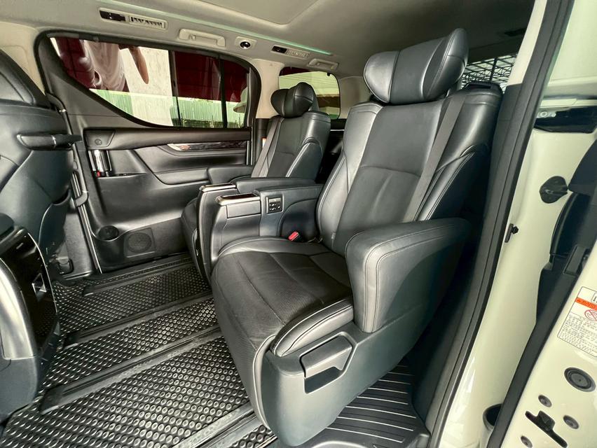ปี 2018 TOYOTA VELLFIRE, 2.5 HYBRID ZR G E-Four 14