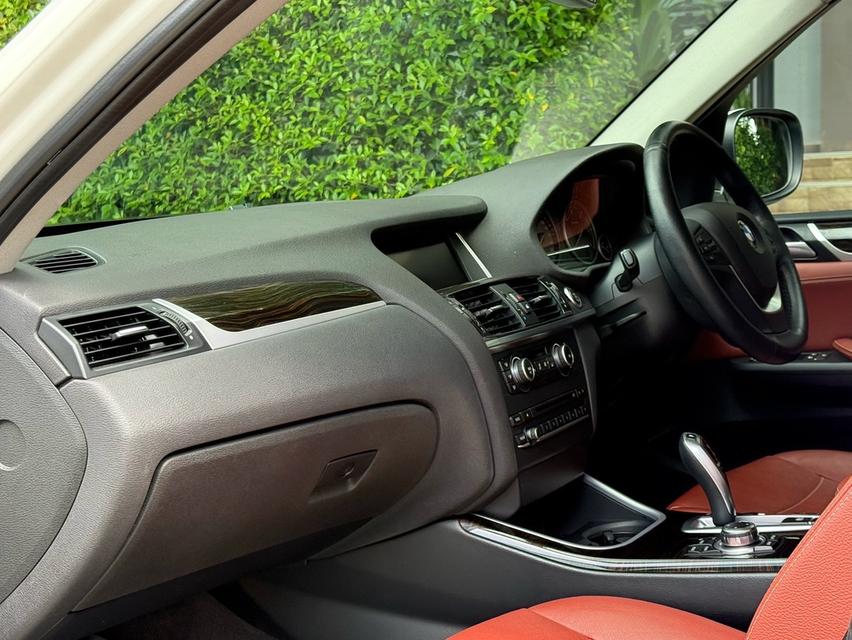 2014 BMW X3 20D XDRIVE รถออกศูนย์ BMW THAILAND สภาพเหมือนรถใหม่ รถวิ่งน้อยเพียง 80,000 กม ไม่เคยมีอุบัติเหตุครับ 11