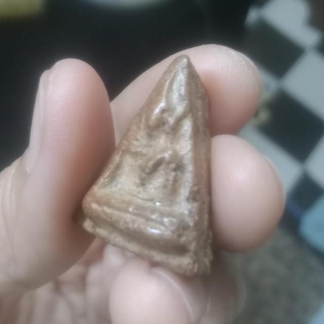 พระนางพญา สังฆาฏิ กรุวัดนางพญา พระเก่าจากเมืองพิษณุโลก