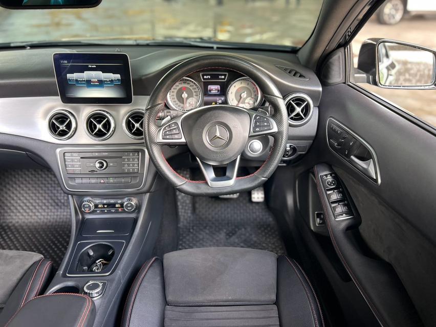 ปี 2017 BENZ GLA-CLASS, 250 โฉม W156 ปี14-20สีดำ เกียร์ออโต้ เครื่องเบนซิน รถบ้านแท้ รูปที่ 7