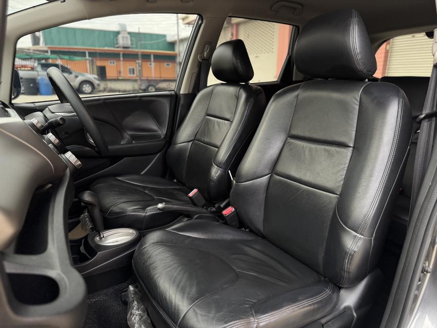 Honda Jazz Ge 2011 AUTO 12