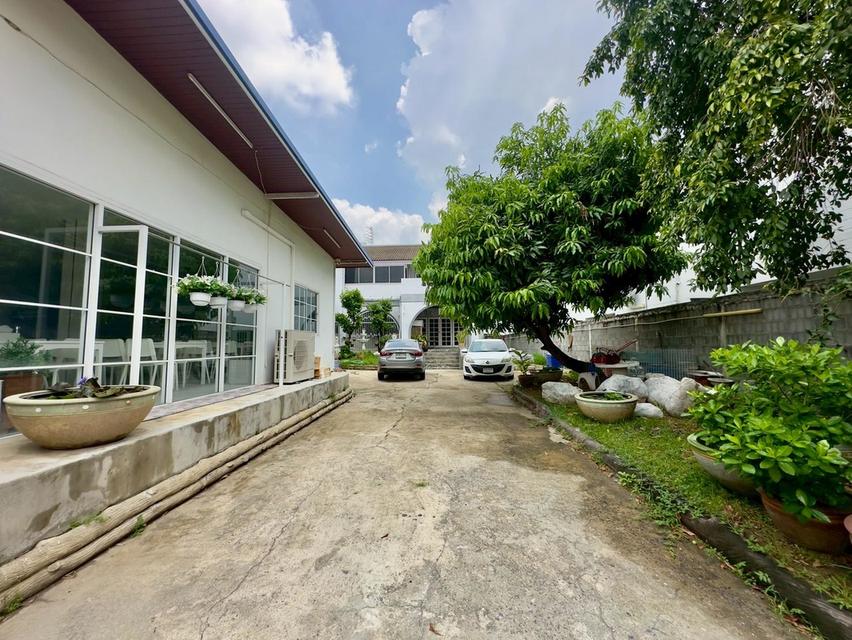 บ้านเดี่ยว 2 ชั้น หมู่บ้านเมืองเอก โครงการ 1 ถนนเอกทักษิณ ซอยเอกทักษิณ 2 ตำบลหลักหก อำเภอเมืองปทุมธานี จังหวัดปทุมธานี 6