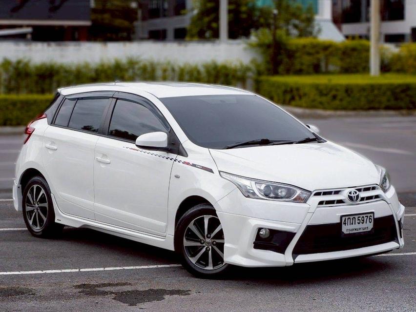 รหัสรถ QT5976 Toyota Yaris 1.2 TRD เกียร์ออโต้ สีขาว ปี 2015 2