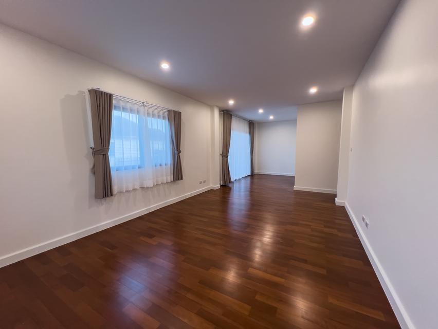 My Place Watcharapol มายเพลส วัชรพล 11