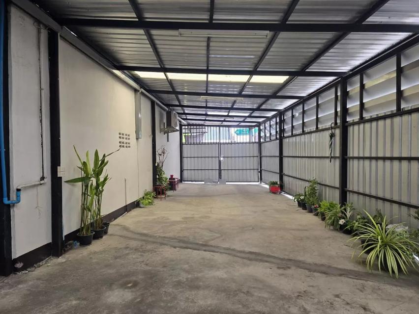ให้เช่า โกดัง ลาดพร้าว MRT ลาดพร้าว จตุจักร กรุงเทพมหานคร BRE25522 3
