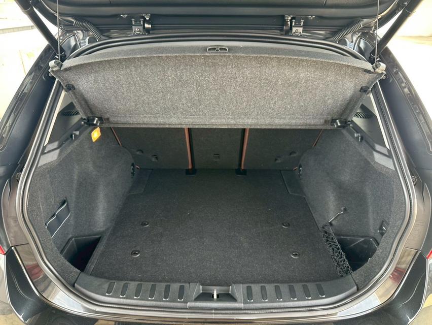   BMW X1 sDrive18i X-Line (E84) 2.0L N/A 6AT 18