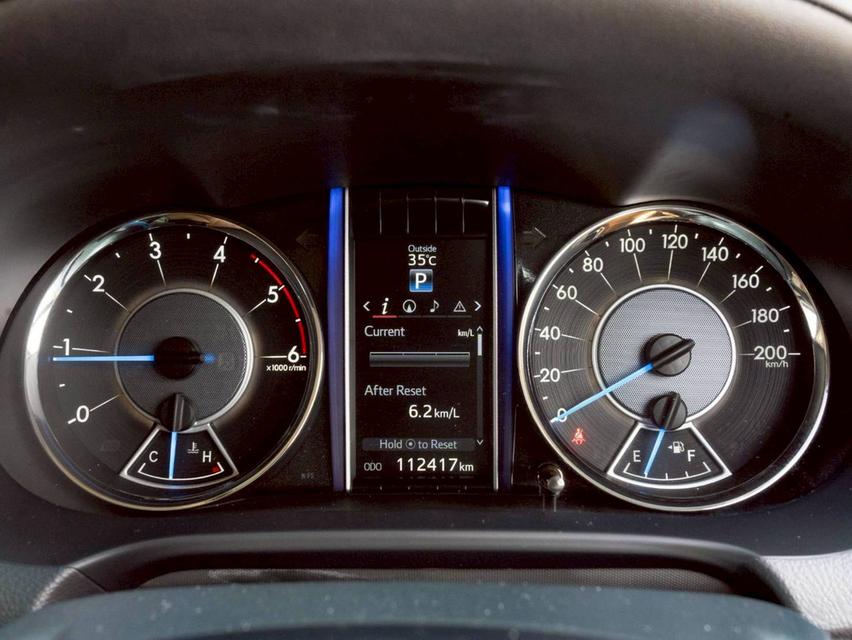 TOYOTA FORTUNER 2.8V 4WD ปี 2016 16