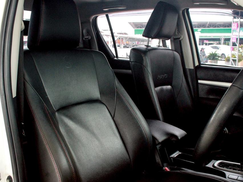 TOYOTA HILUX REVO 2.4 MID PRERUNNER DOUBLE CAB 2022   11