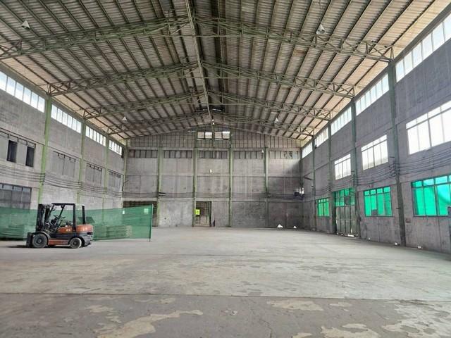 ให้เช่าโรงงาน ขนาดใหญ่ ทำเลดี พื้นที่สีส้ม ใจกลางแหล่งอุตสาหกรรม ใกล้นิคมอมตะนคร พานทอง ชลบุรี พร้อมใช้งาน มีใบอนุญาต รง 2