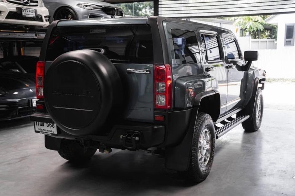 Hummer H3 ปี 2009 สีดำ 4