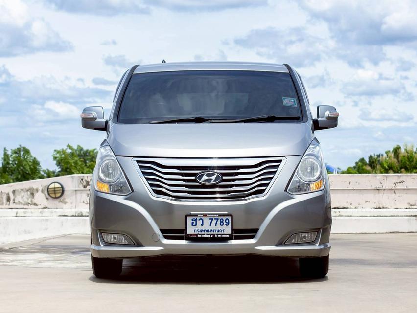 ขาย Hyundai H1 2.5Elite ปี16 2