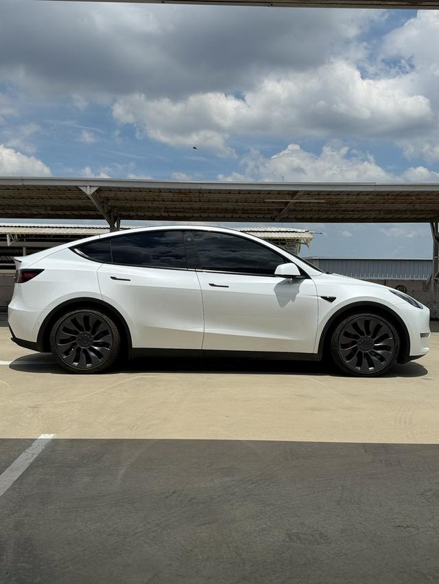 Tesla Model Y Performance ปี 2023ตัวท็อป รูปที่ 4