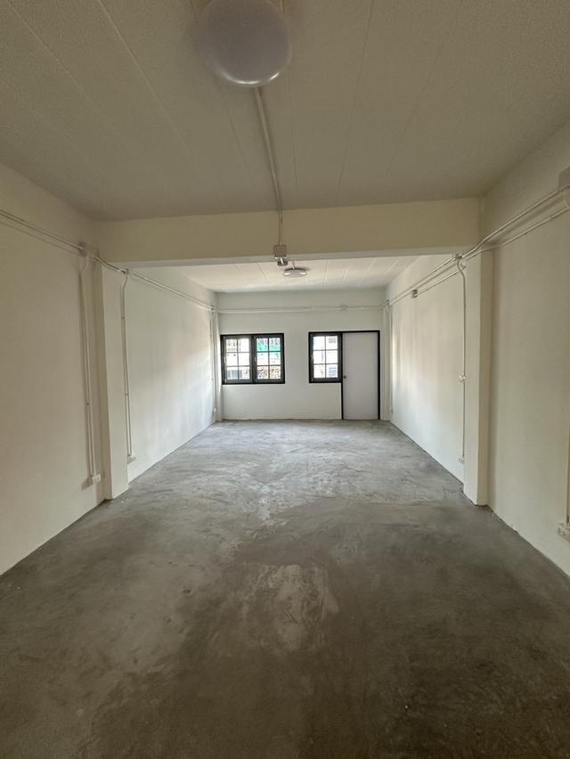 ขายอาคารพาณิชย์ รีโนเวทใหม่ 12