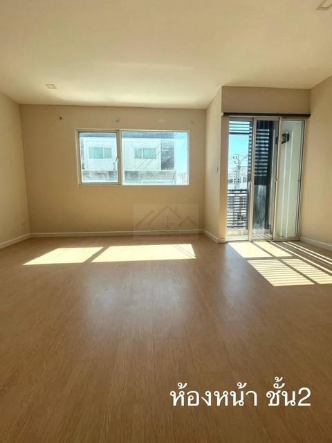 ให้เช่าทาวน์โฮม 3 ชั้น 203 ตรม. โครงการพาทิโอ PATIO บางนา-วงแหวน (ซ.เจโม) ใกล้สนามบิน 6