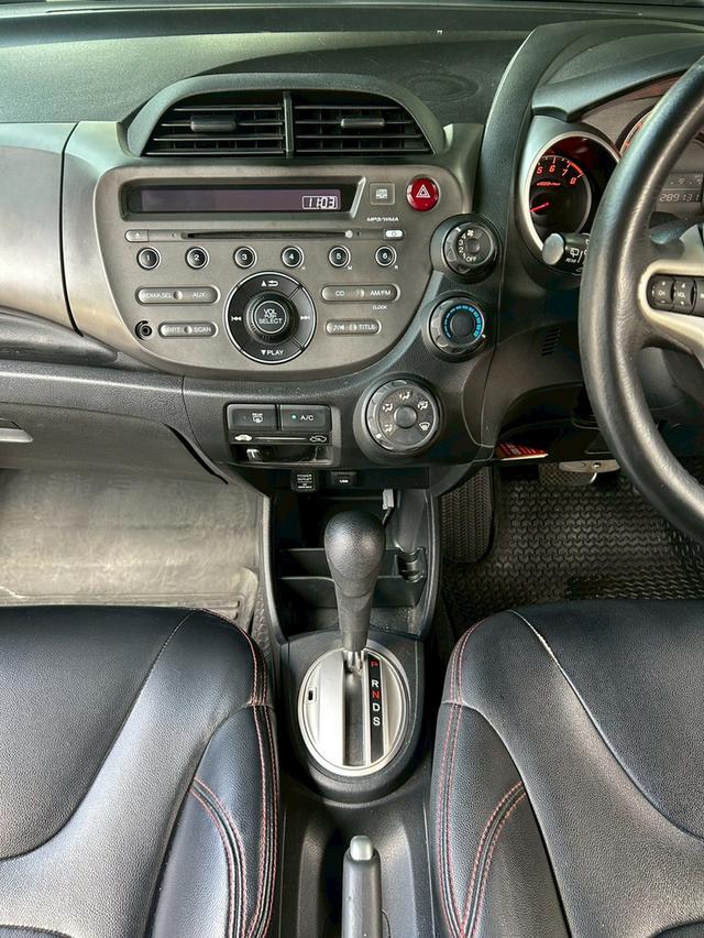 2009 Honda Jazz 1.5 SV AT รถสวย ขับดี ทดลองขับได้ รูปที่ 12