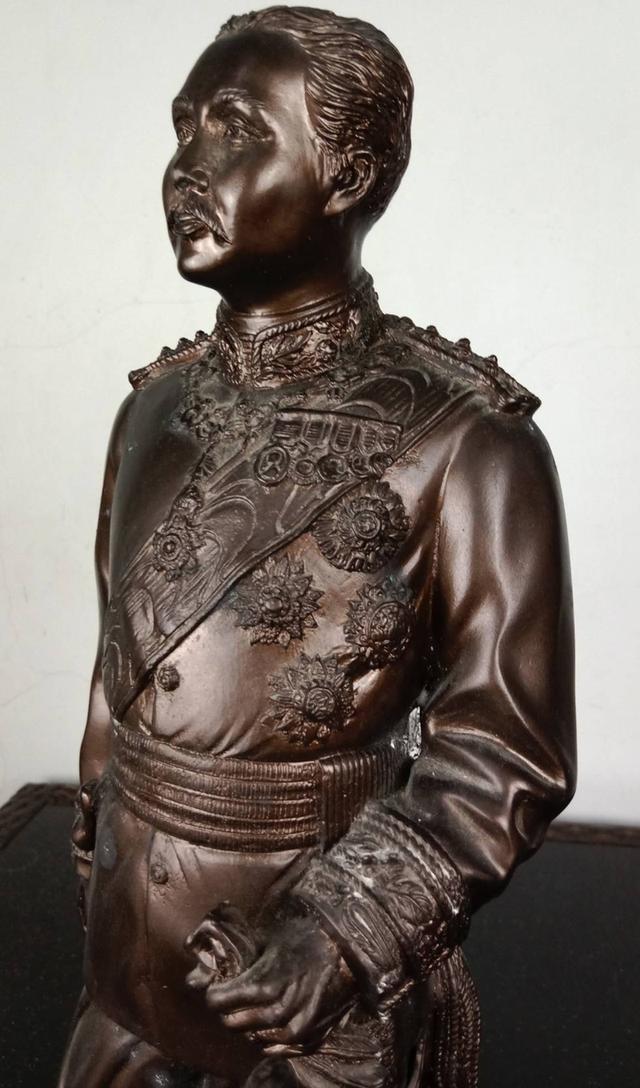 558.พระบรมรูปหล่อในหลวงรัชกาลที่ 5 พระบาทสมเด็จพระจุลจอมเกล้าเจ้าอยู่หัว รูปที่ 10