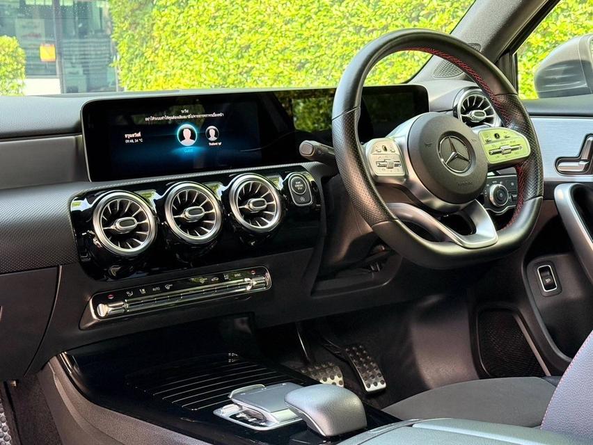2020 BENZ A200 AMG รถสวยสภาพป้ายแดง รถวิ่งน้อยเพียง 68,XXX กม เข้าศูนย์ทุกระยะ ไม่มีอุบัติเหตุครับ รูปที่ 10