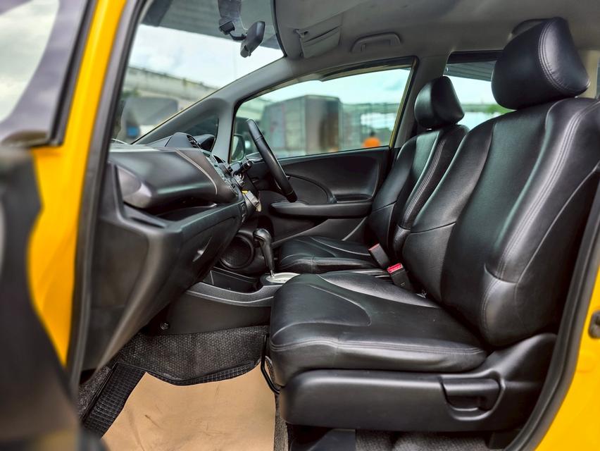 รหัสรถ CBLX7725 🚗✨ HONDA JAZZ 1.5 GE ACTIVE PLUS ปี 2010 ✨🚗 15