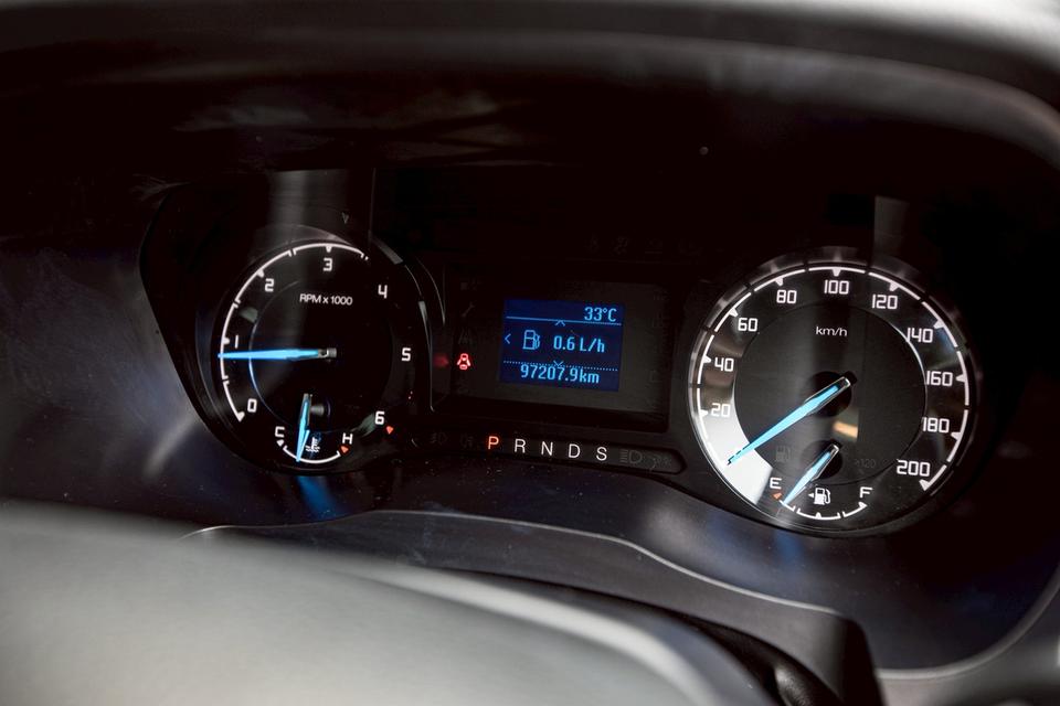 Ford Ranger 2.2 XLT Hi-Lander Double Cab ปี 2019 สีขาว มือเดียวป้ายแดง 16