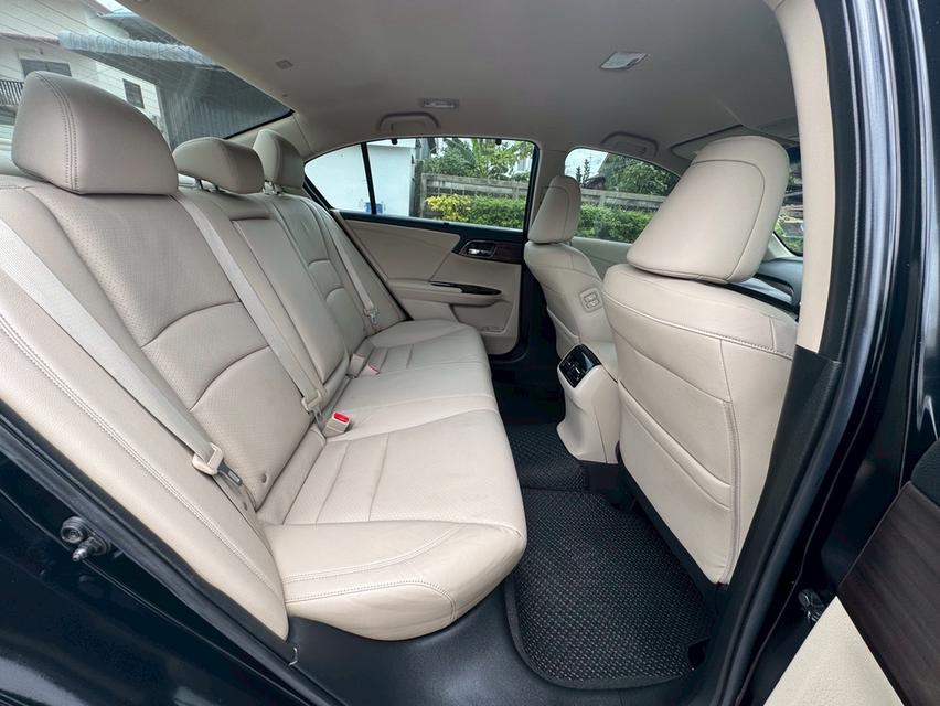 Honda accord ปี2018 นางฟ้า 17