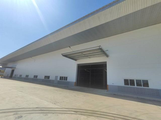 ให้เช่าโรงงาน โกดัง 4,608 ตารางเมตร ที่ดินสีม่วง ในพื้นที่นิคมอมตะซิตี้ ระยอง 2