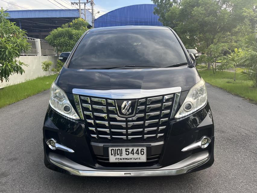 2011 Toyota Alphard 2.4 v ประตูไฟฟ้าทั้งสองข้างหลังคาสันรูฟกล้องมองหลัง ขาย549000 จอดมีนบุรี กทม เอกสารครบ สอบถาม 08 5  33  7  55  3  7