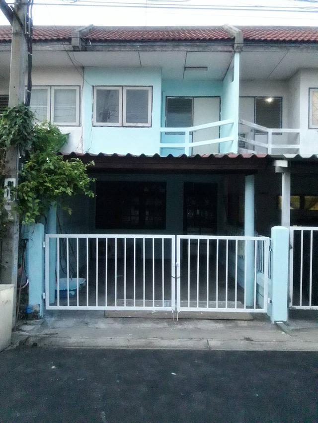 ทาวน์เฮ้าส์ 2 ชั้น บางบัวทอง-รัตนาธิเบศร์ ใกล้รถไฟฟ้า 🏡 1
