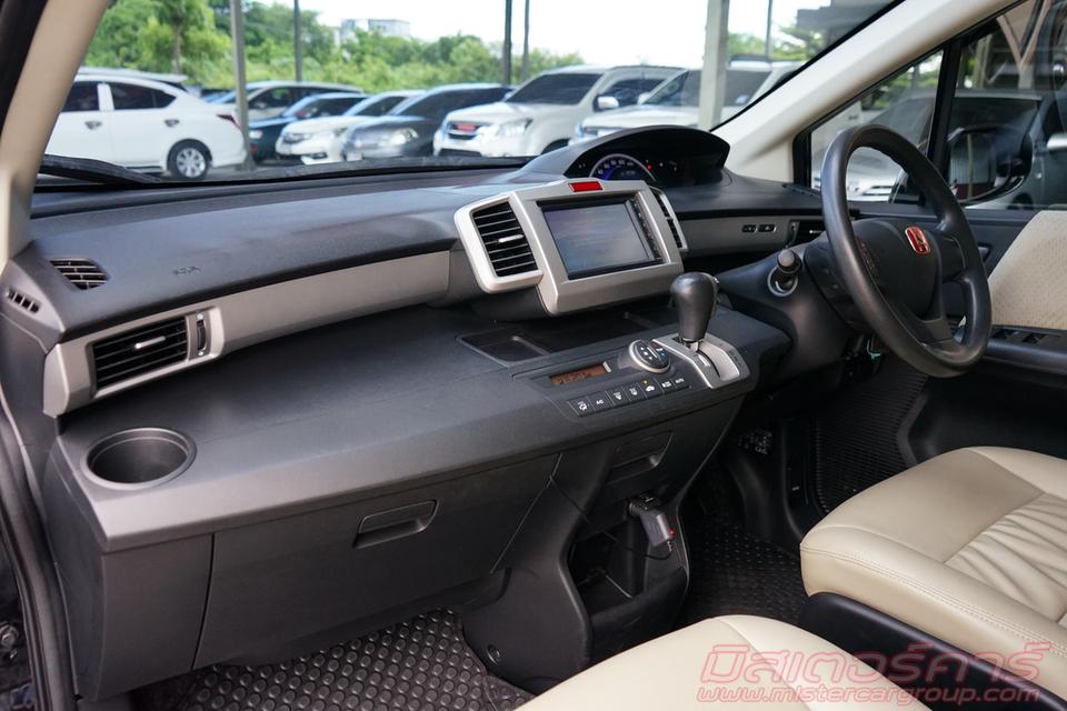 2013 HONDA FREED 1.5 EL ( 5309 ) 16