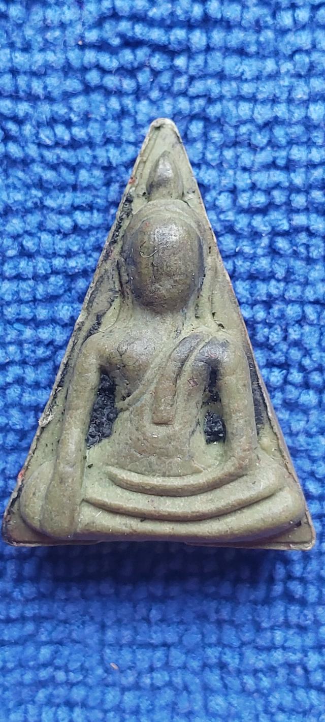 พระสมเด็จนางพญาด้านหลังพระพุทธชินราช วัดนางพญา