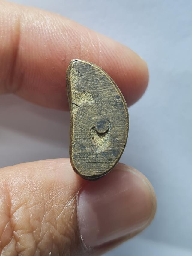 รูปหล่อ หลวงพ่อไปล่. รูปที่ 5