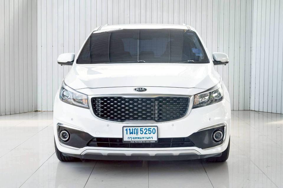 KIA GRAND CARNIVAL 2.2 EX ปี 2018 สีขาว โฉม ปี14-21 รูปที่ 2
