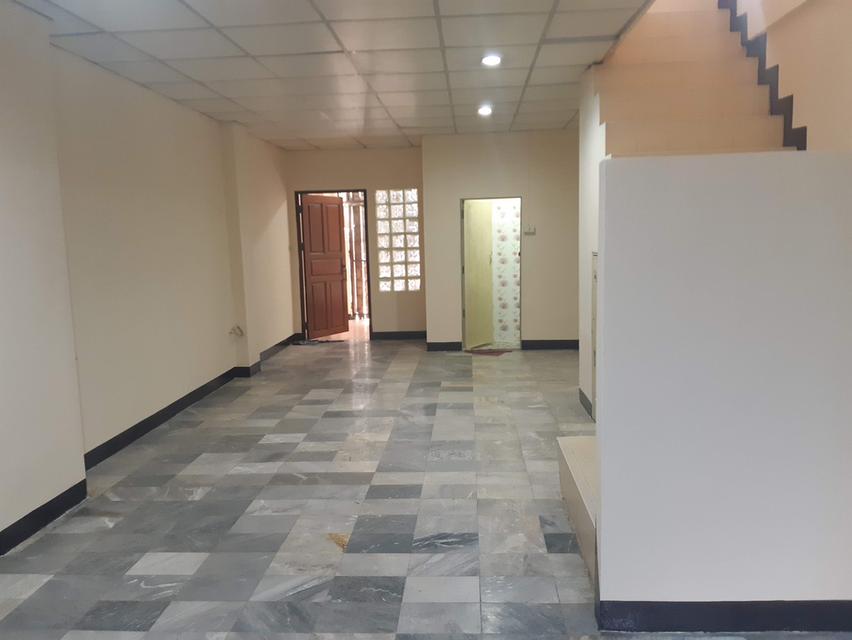 บ้านทาวน์เฮาส์ กึ่งอาคารพาณิชย์ 3