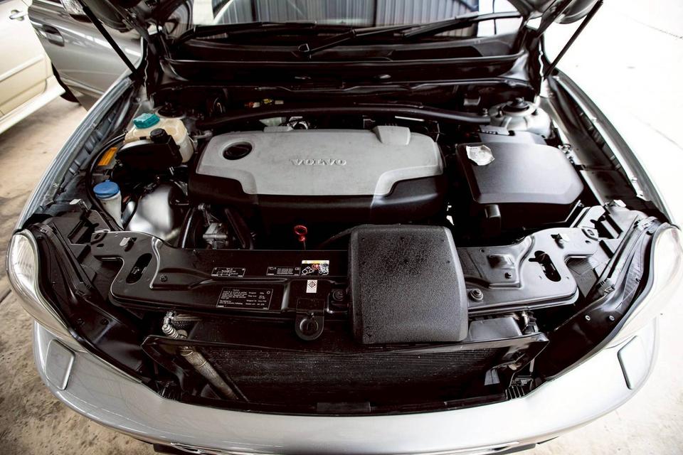 Volvo Xc90 D5 2.4 ดีเซล AWD 2012 รถSUVสุดหรู สวยตรงปกทุกมุม คุ้มมากๆ 17