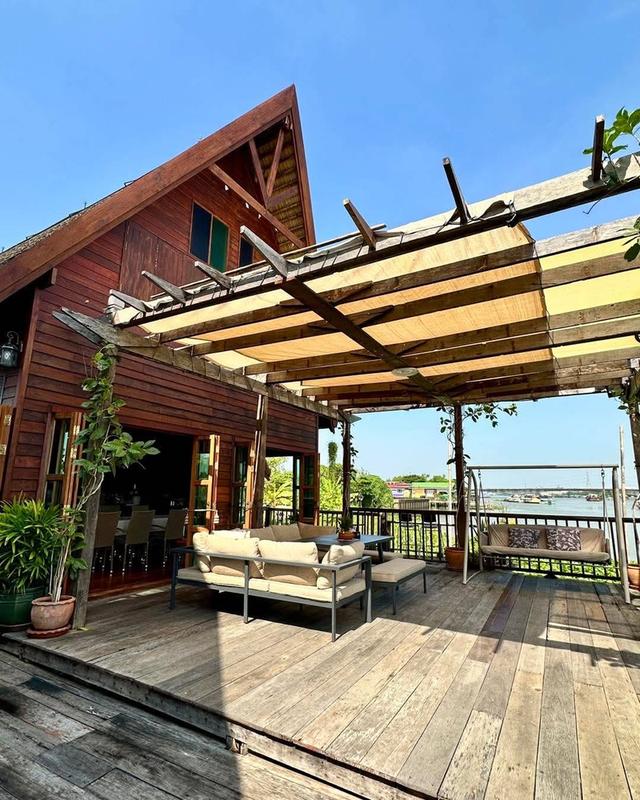 ขายบ้านพร้อมที่ดิน luxury house ติดแม่น้ำเจ้าพระยาที่ดินประมาณ 1ไร่ บ้านไม้ 2หลัง 6ห้องนอน 6ห้องน้ำ จังหวัดปทุมธานี ใกล้ บริษัทเสริมสุข 8