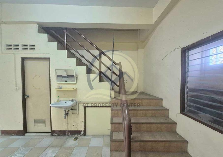 ตึก 4 ชั้น 1 คูหา ซอยวัดพระเงิน ถนนกาญจนาภิเษก บางใหญ่ ติดถนนเหมาะธุรกิจ ขายตามสภาพ ต่อรองได้ 6