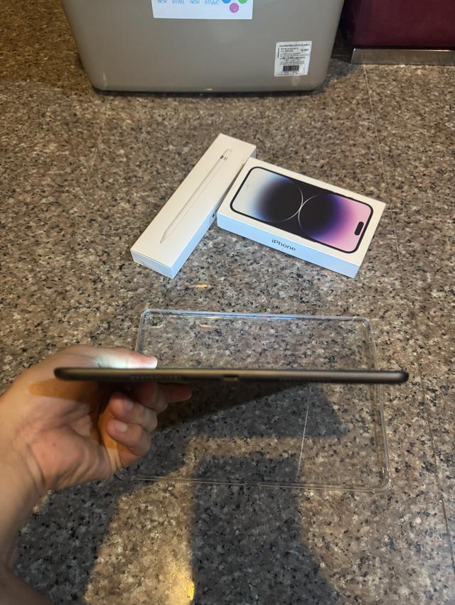 ขายๆๆๆถูกๆๆiPadAir3สีSpace Gray 64กิ๊กWifi Only ใช้งานดีทุกๆฟังชั่นสูนTrueทุกๆฟังชั่นรีสโตได้ตลอดไม่มีติดไอคราว  สภาพ: 99.99% สวยๆๆคับไร้รอยตกบุบใดๆคั 4