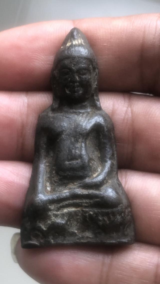 พระหูยานลพบุรีเนื้อชินตะกั่ว