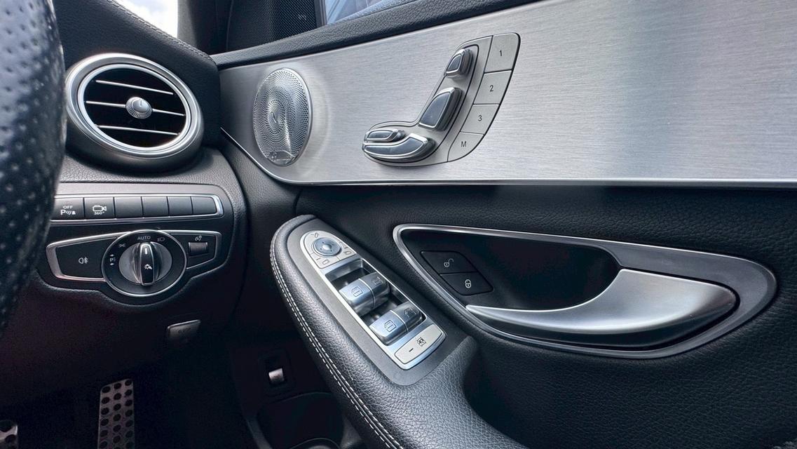 รหัสรถ TPV9240 🎊 Mercedes Benz C350e AMG Plug-in Hybrid 🎊 2017 รูปที่ 13