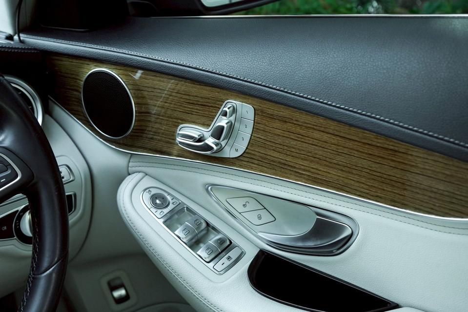 Mercedes-Benz C180 1.6 Avantgarde W205 AT 2014 รูปที่ 17