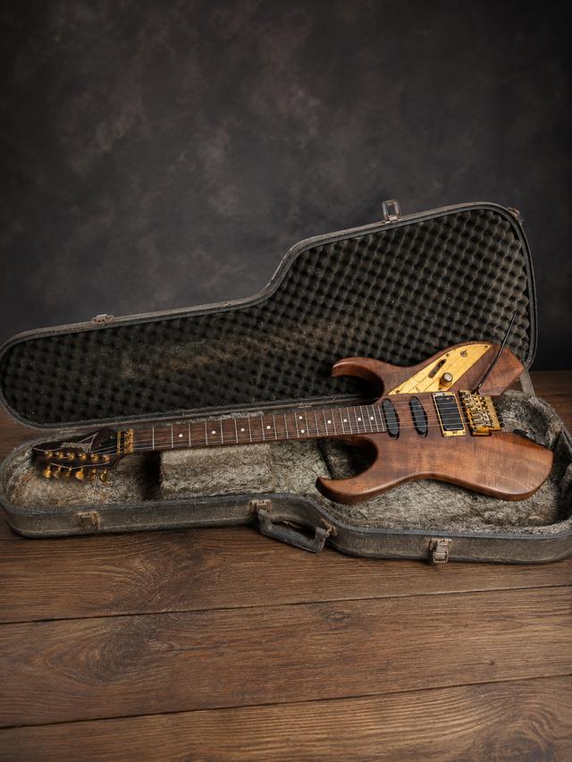 Ibanez RBM2 Reb Beach Signature Voyager Made in Japan 1992 พร้อม Original Hard Case และ Warranty เดิม รูปที่ 7